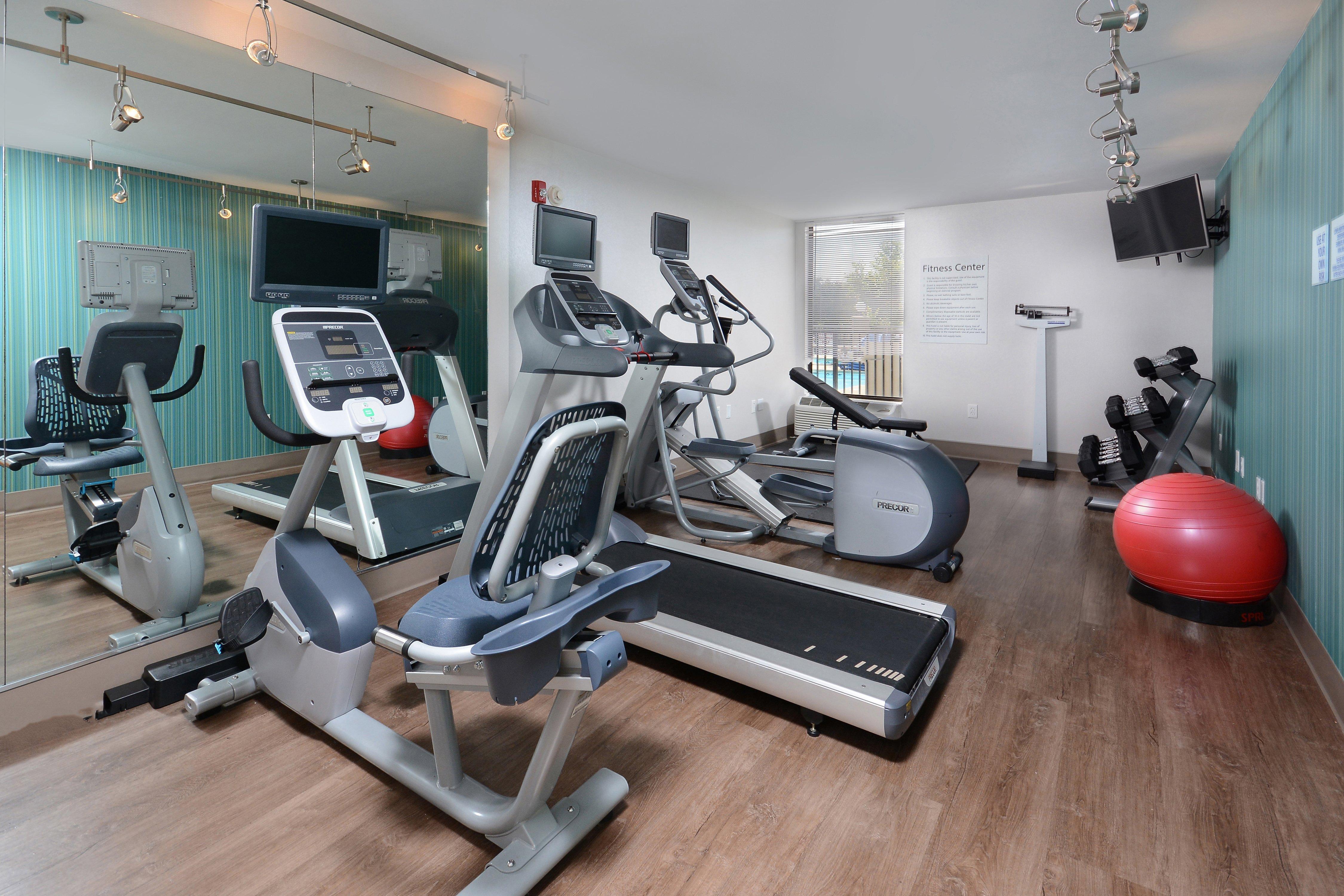 Holiday Inn Express Danville By Ihg Buitenkant foto