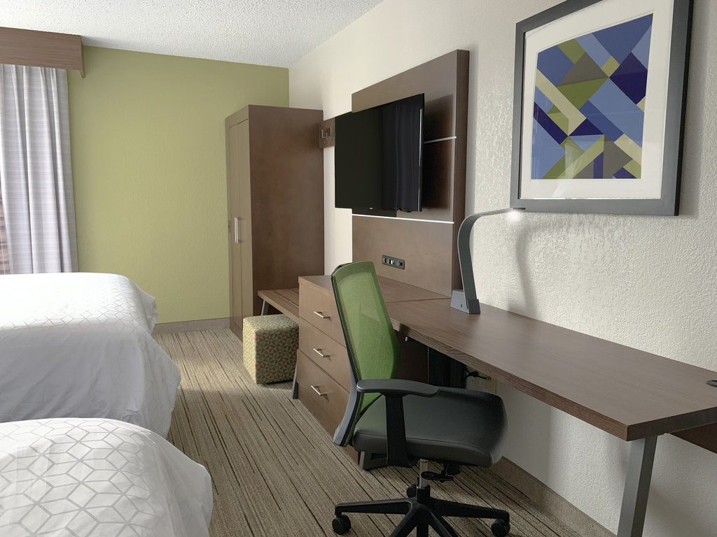 Holiday Inn Express Danville By Ihg Buitenkant foto